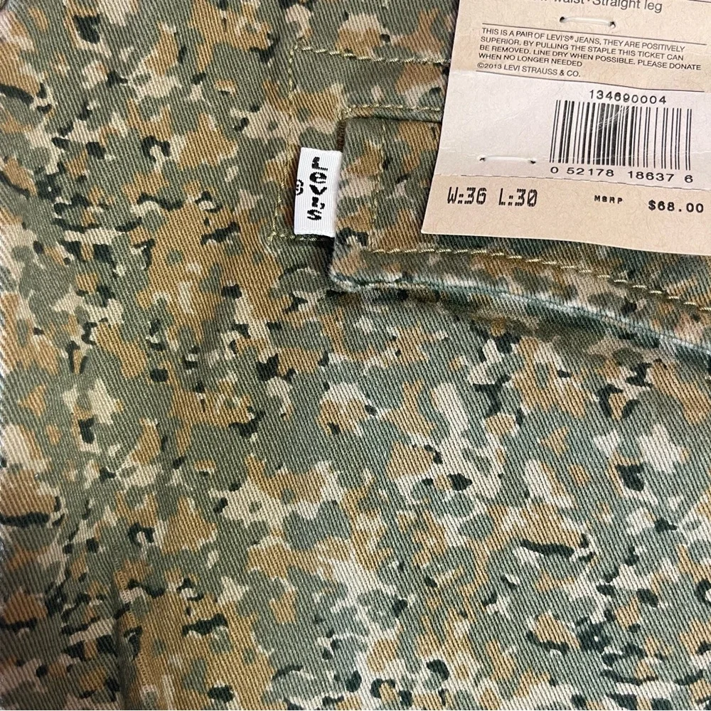 Levi's slim straight men's‎ cargo pants size 36/30 NEW with tags M1